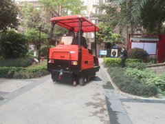 衡陽(yáng)工廠(chǎng)掃地機(jī)有什么特點(diǎn)