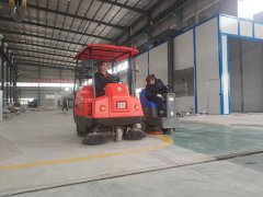 掃地車(chē)多少錢(qián)一輛,掃地車(chē)主要功能