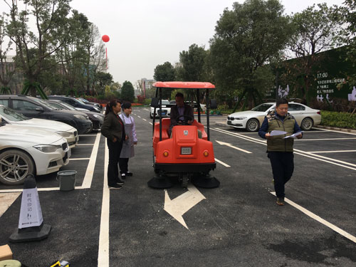 小型電動掃地機真的實用嗎？掃地機廠家為你答疑