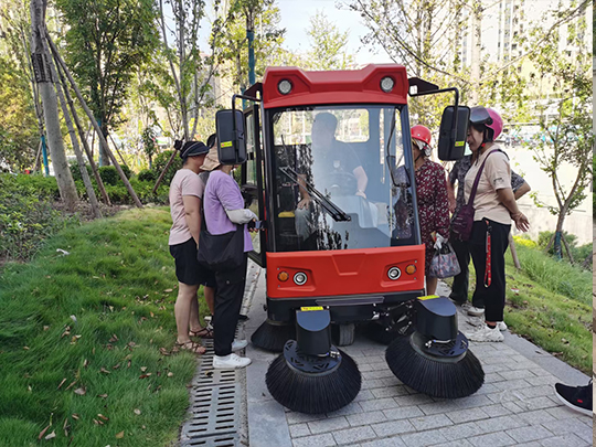 電動掃地機(jī)能發(fā)揮什么功能呢？